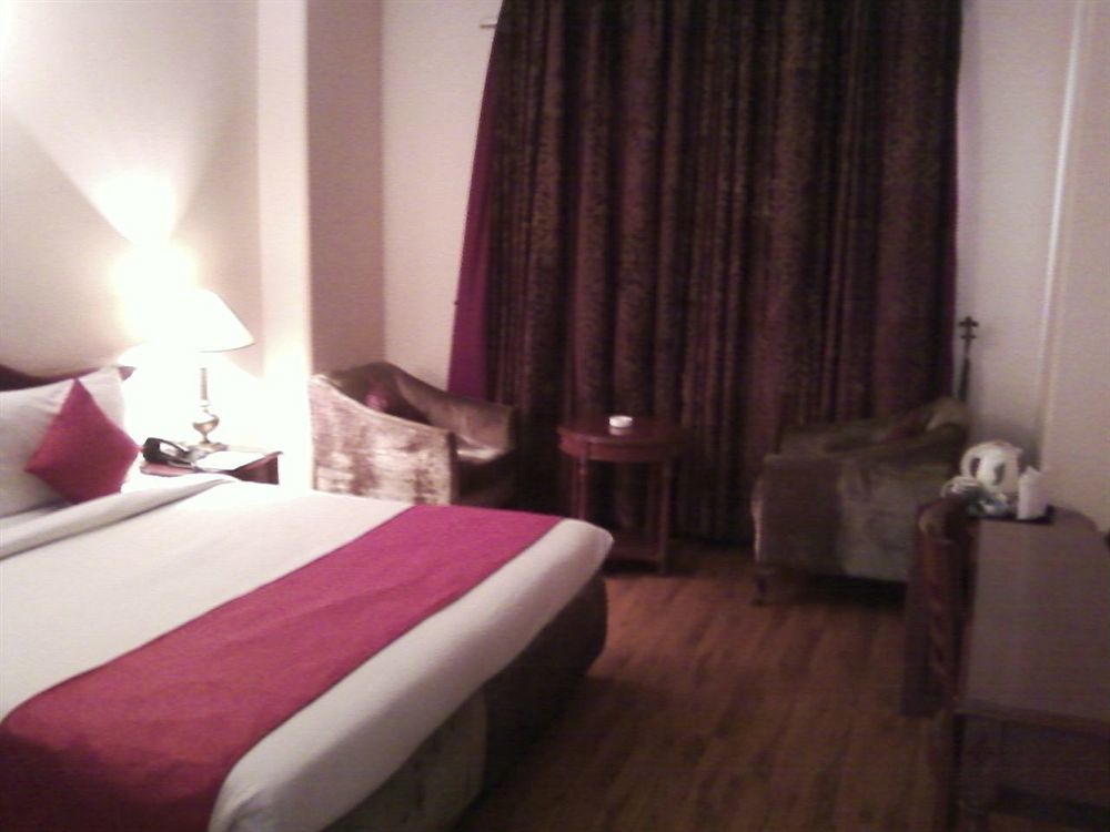 Hotel Treebo Corporate Park New Delhi