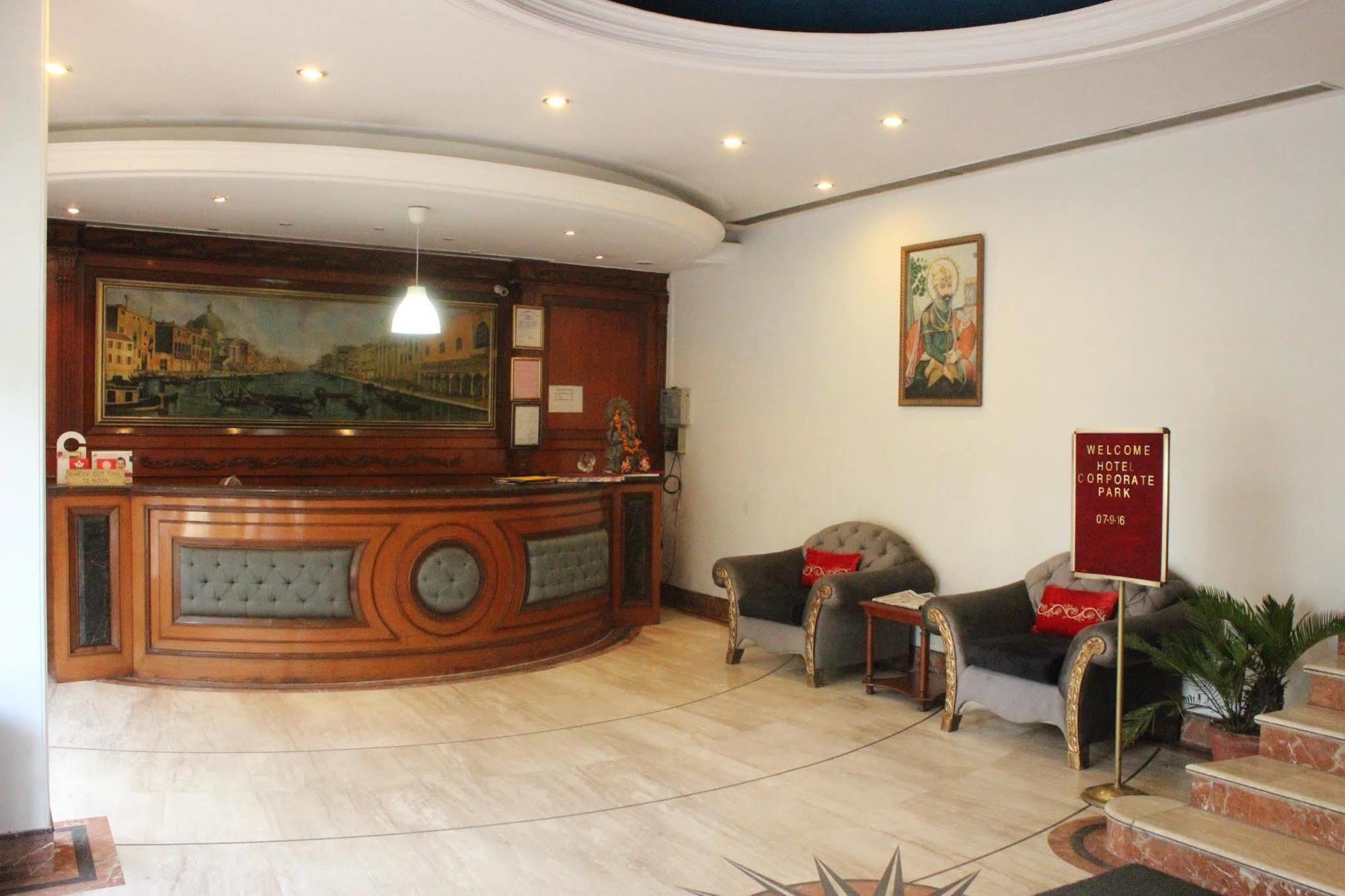 Treebo Corporate Park 3* New Delhi