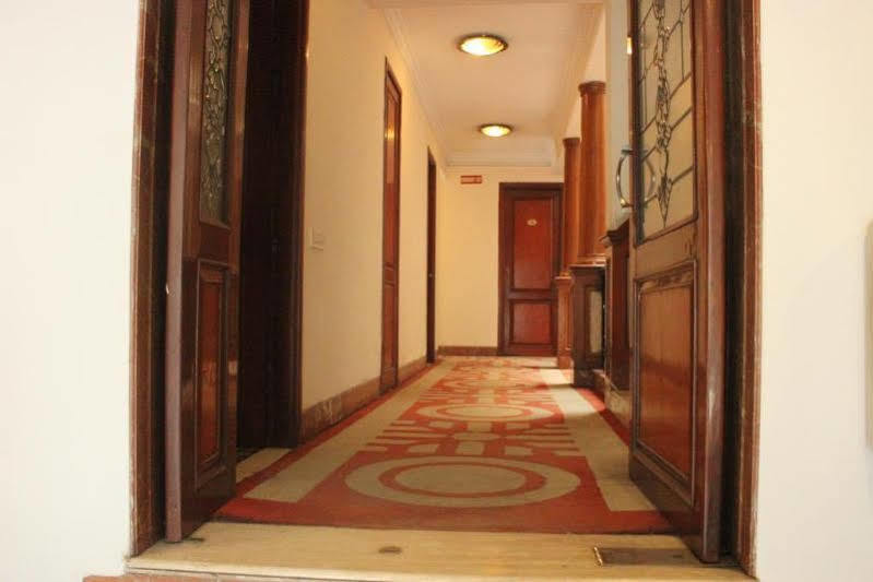 Treebo Corporate Park 3* New Delhi